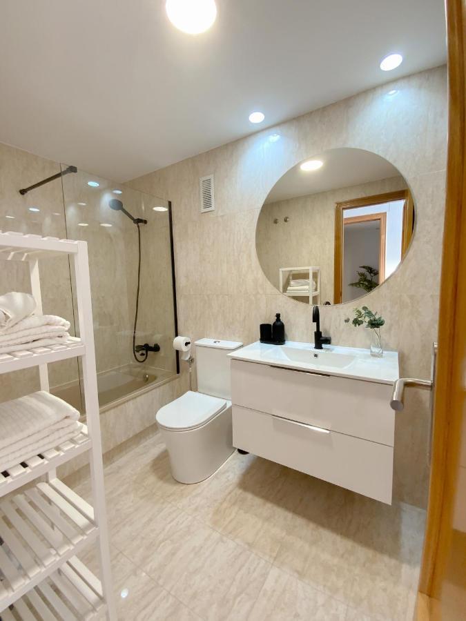 Beach Paradise Flat In Denia Centre W/ Large Pool Luaran gambar